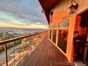 MLS #250039321SD image #0