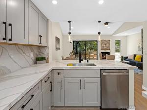 MLS #250039512SD image #0