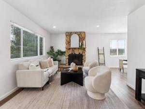 MLS #250039573SD image #0