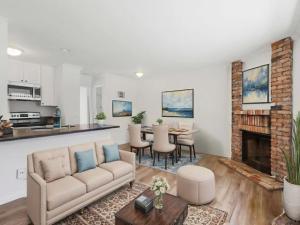 MLS #250039576SD image #0