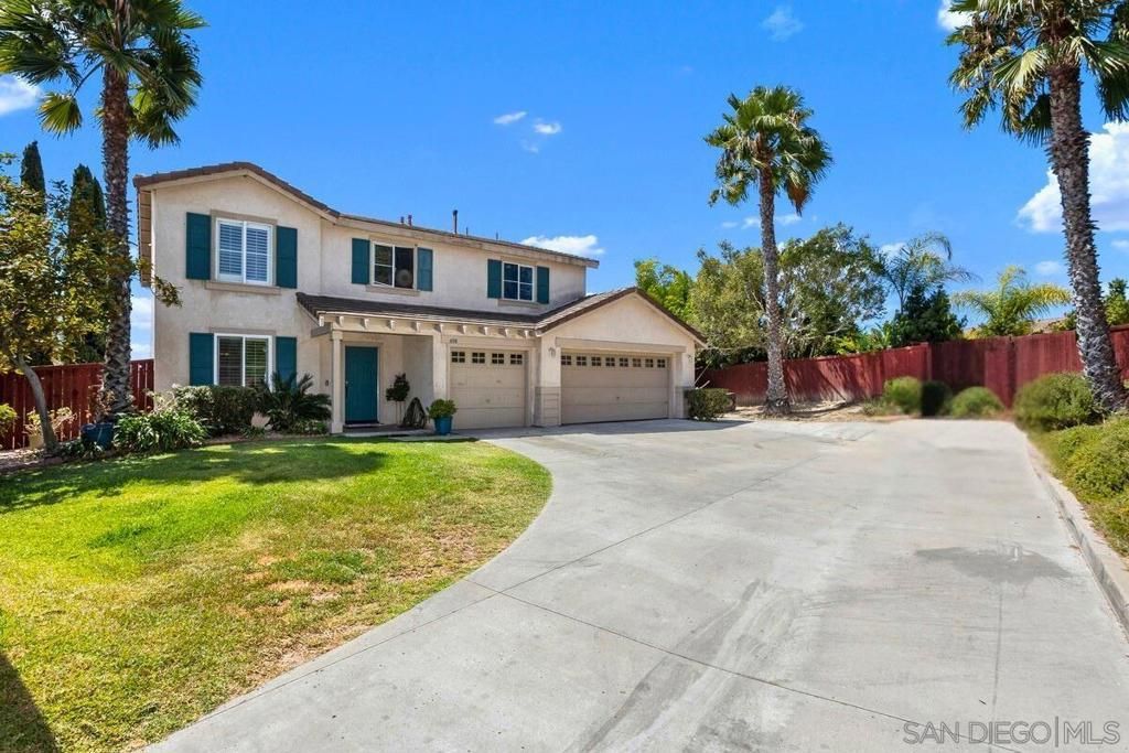 MLS #250039595SD image #0