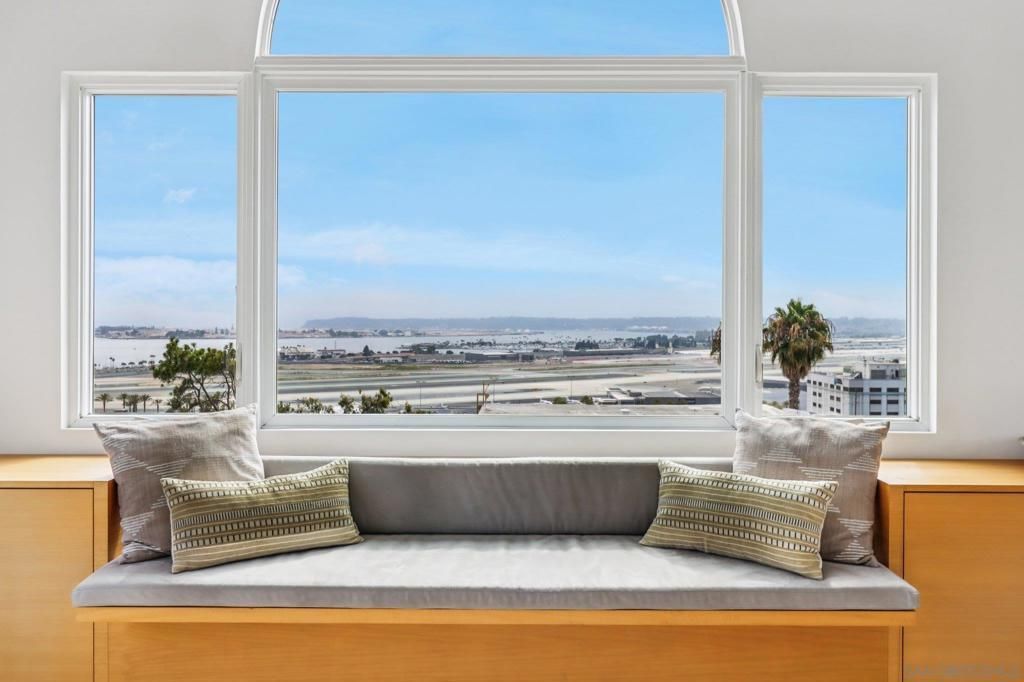 MLS #250039631SD image #0