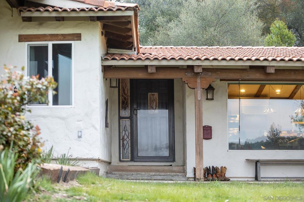 MLS #250039640SD image #0