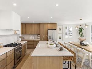 MLS #250039643SD image #0