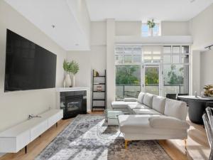 MLS #250039696SD image #0