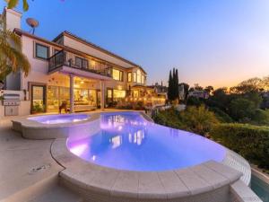 MLS #250039716SD image #0