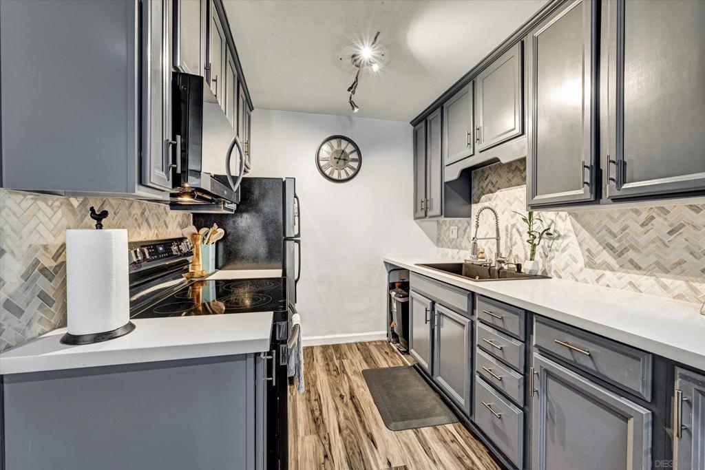 MLS #250039723SD image #0