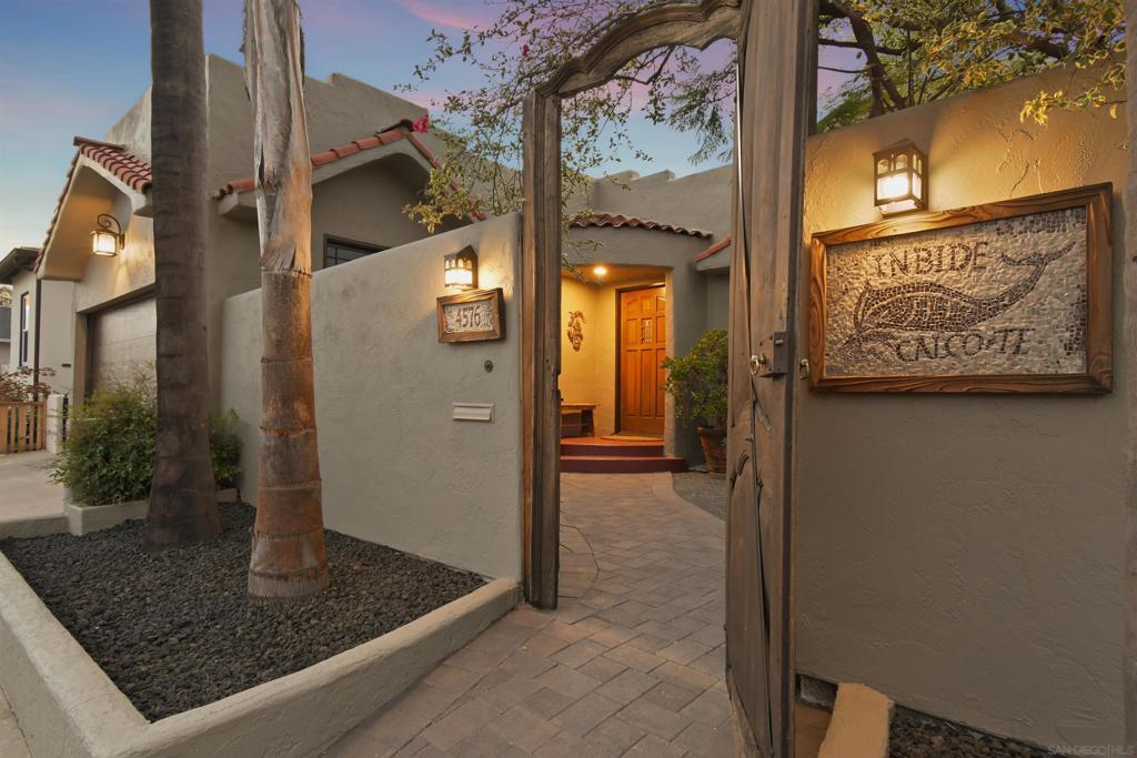 MLS #250039796SD image #0