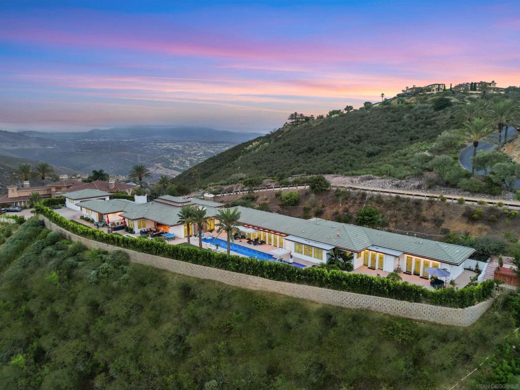 MLS #250039816SD image #0