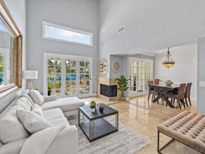 MLS #250039848SD image #0