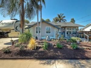 MLS #250039865SD image #0