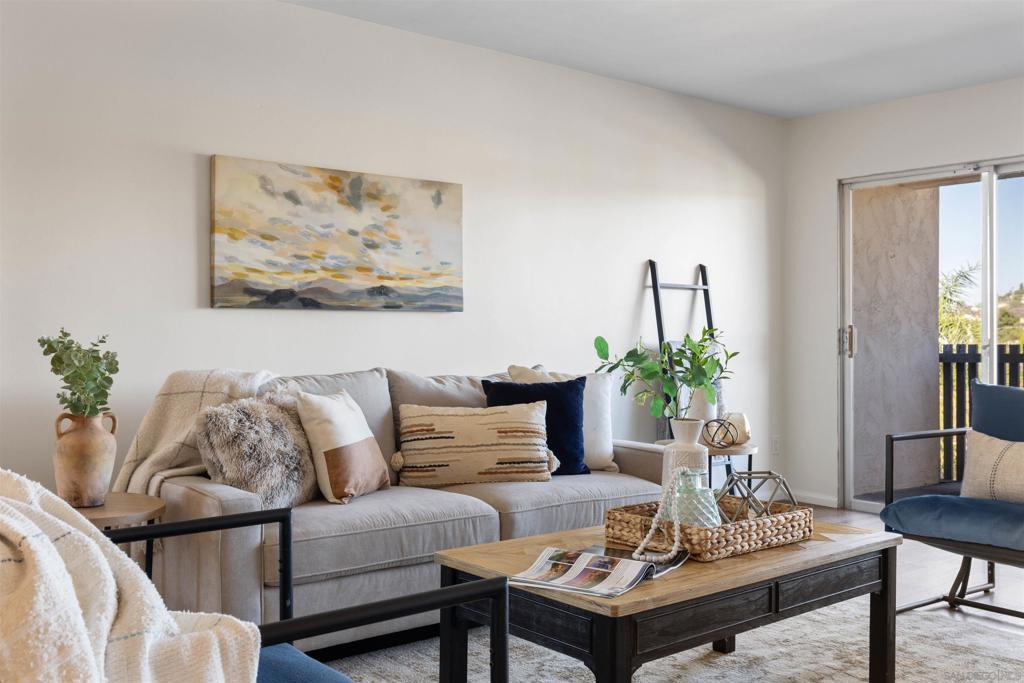 MLS #250039887SD image #0