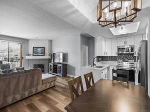 MLS #250039952SD image #0