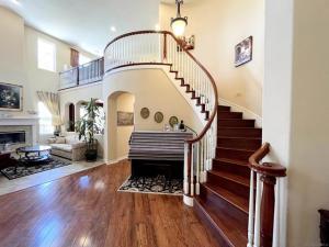 MLS #250039992SD image #0