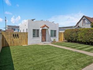 MLS #250040051SD image #0