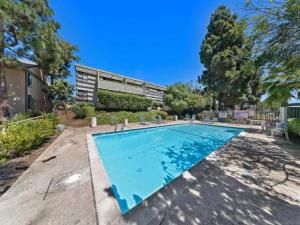 MLS #250040121SD image #0