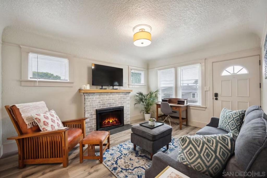 MLS #250040285SD image #0