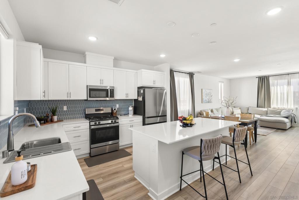 MLS #250040324SD image #0