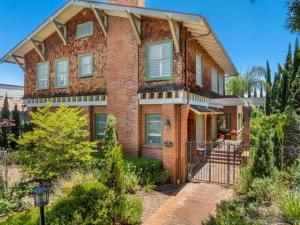 MLS #250040372SD image #0