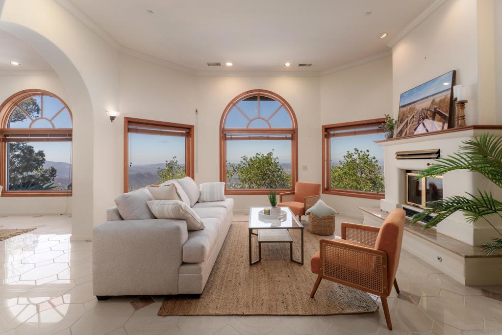 MLS #250040483SD image #0