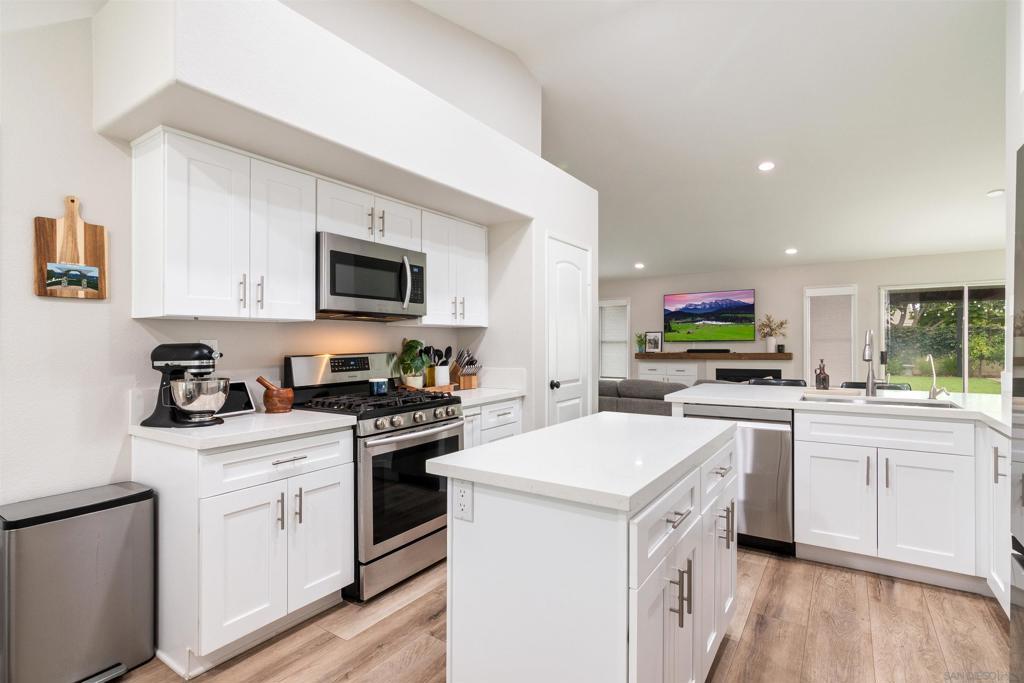 MLS #250040517SD image #0