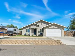 MLS #250040552SD image #0