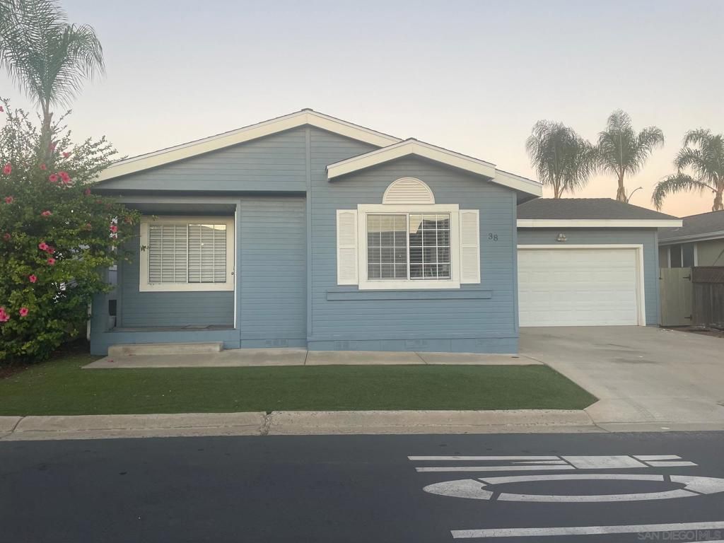 MLS #250040672SD image #0