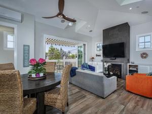 MLS #250040674SD image #0