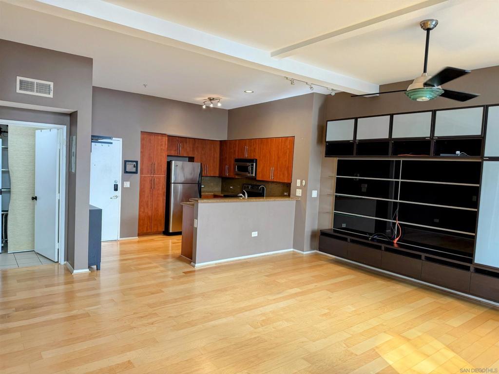 MLS #250040712SD image #0