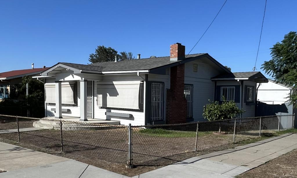 MLS #250040726SD image #0