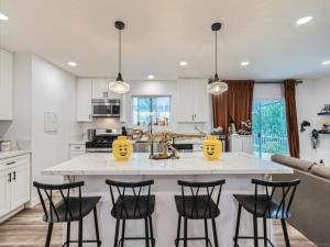 MLS #250040728SD image #0