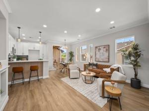 MLS #250040781SD image #0