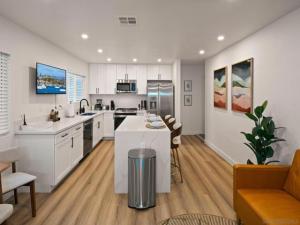 MLS #250040925SD image #0