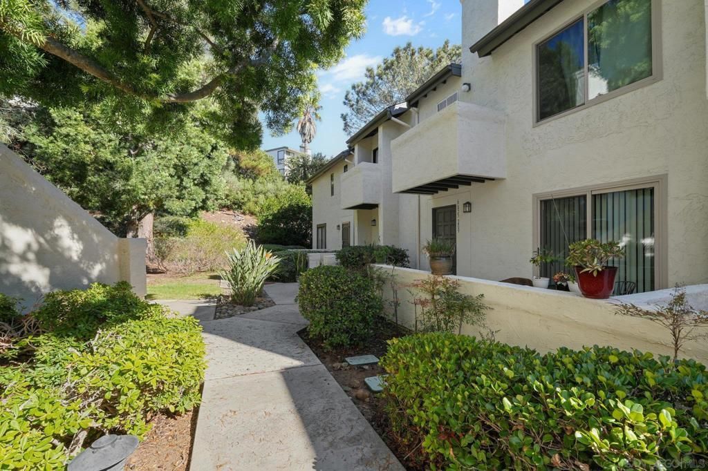 MLS #250040930SD image #0