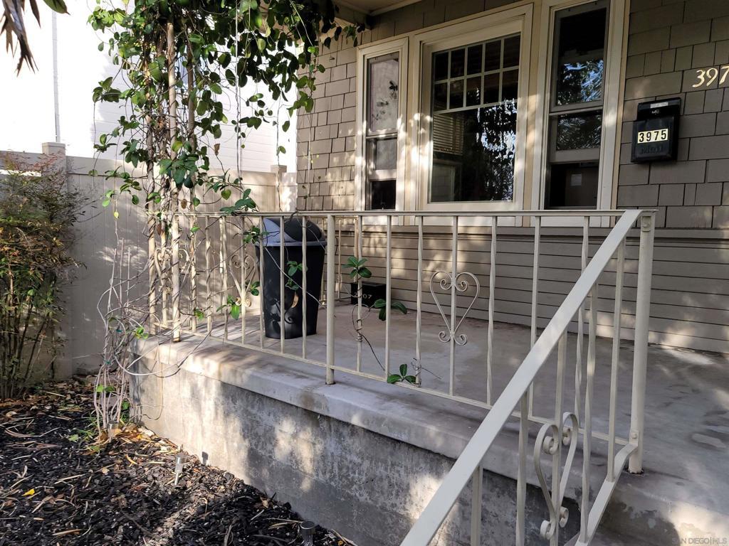 MLS #250040953SD image #0