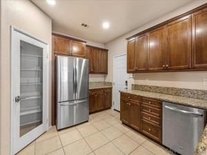 MLS #250041020SD image #0