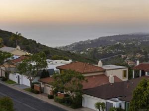 MLS #250041023SD image #0