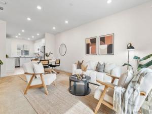 MLS #250041098SD image #0