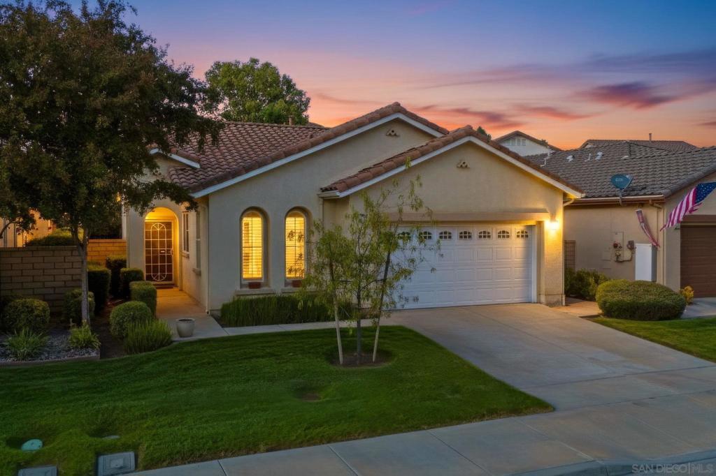 MLS #250041283SD image #0