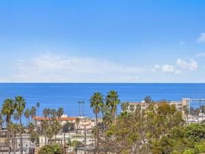 MLS #250041292SD img 0