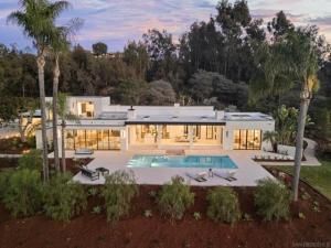 MLS #250041296SD image #0