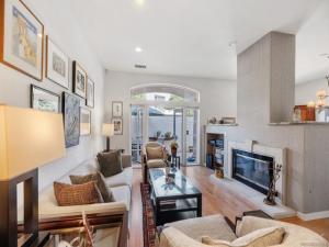 MLS #250041325SD image #0