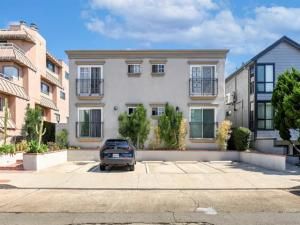 MLS #250041378SD image #0