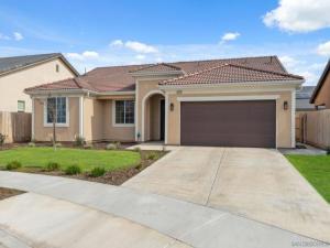 MLS #250041496SD image #0