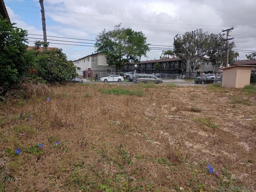 MLS #250041546SD image #0