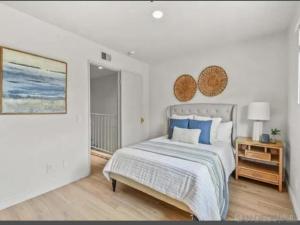 MLS #250041560SD image #0