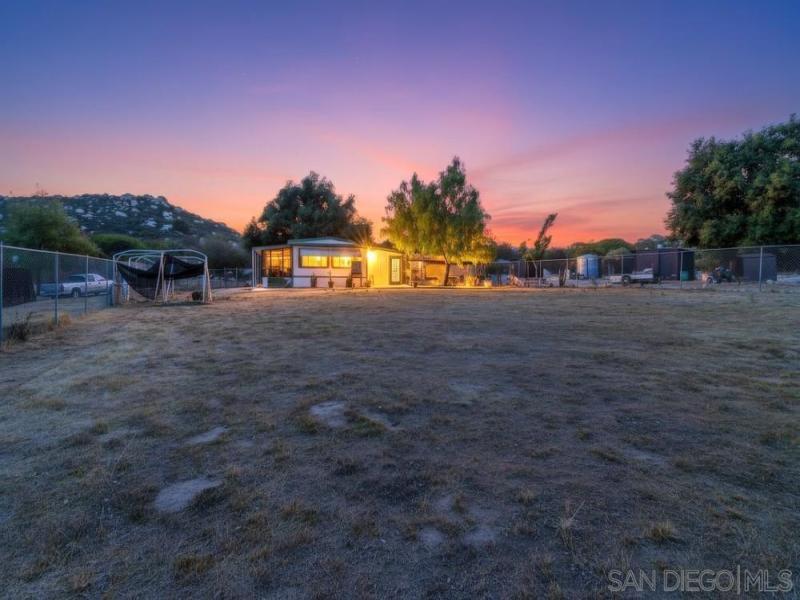 MLS #250041585SD image #0