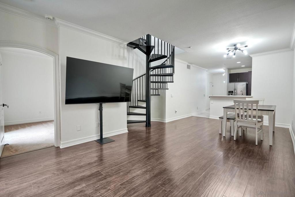 MLS #250041610SD image #0