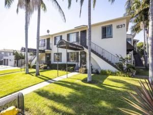 MLS #250041633SD image #0