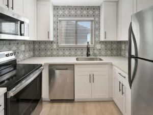 MLS #250041693SD image #0